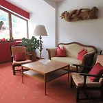 Guest house Sportpension Thayer 3*