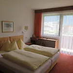 Sportpension Thayer Guest house