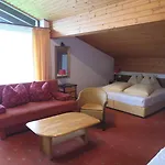 Guest house Sportpension Thayer