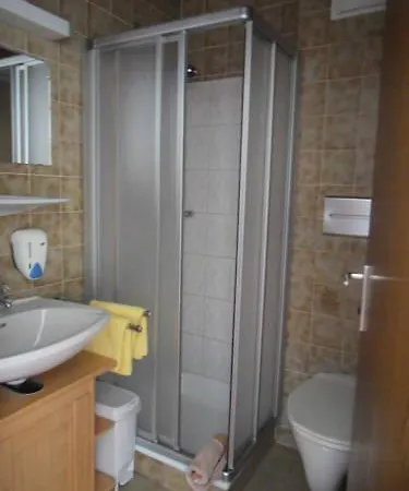 Sportpension Thayer Piesendorf