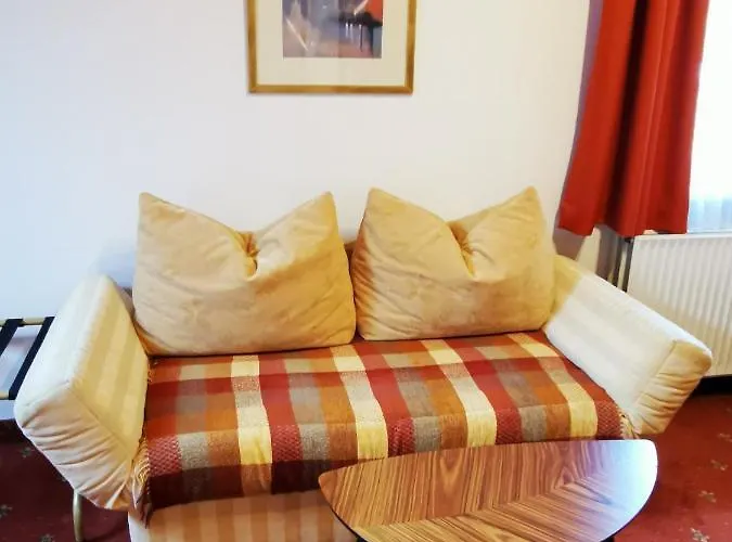 Pensionat Sportpension Thayer