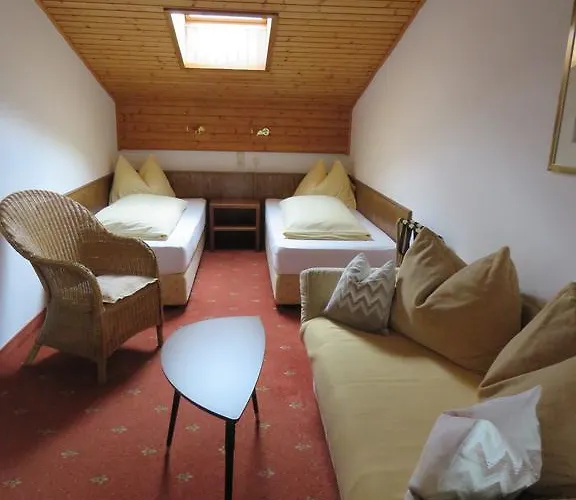 Sportpension Thayer Pensionat 3*